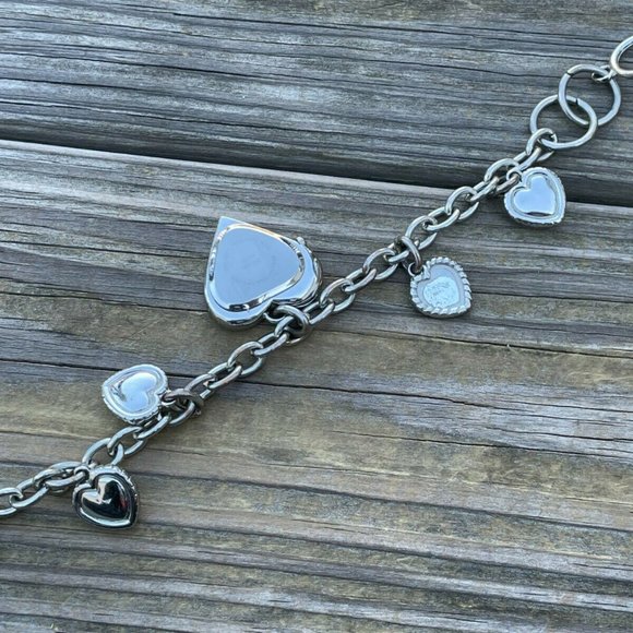 Women Watch Heart Shape Chain Bracelet Band Silver Tone Analog Wrist Watch - Picture 9 of 12